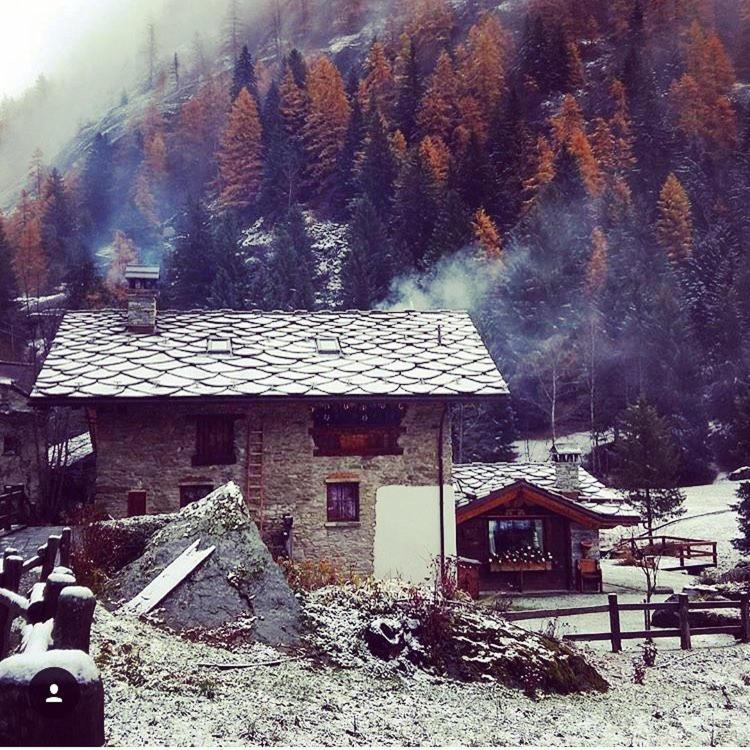 B&B Lo Djoua De Toueno Arvier Bagian luar foto
