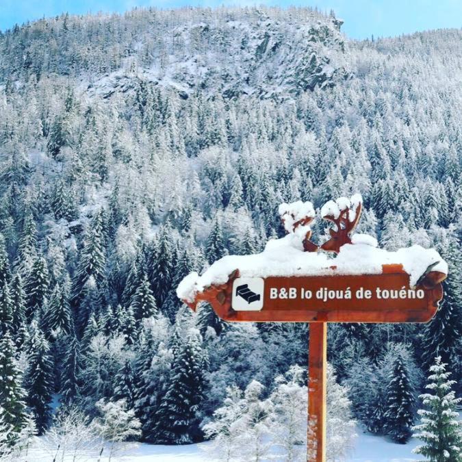B&B Lo Djoua De Toueno Arvier Bagian luar foto