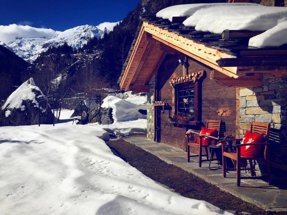 B&B Lo Djoua De Toueno Arvier Bagian luar foto