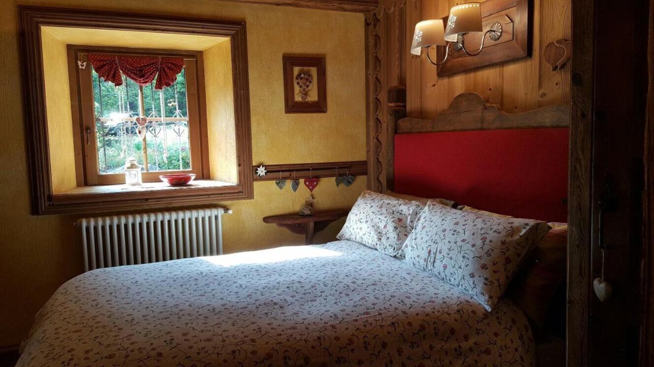 B&B Lo Djoua De Toueno Arvier Bagian luar foto