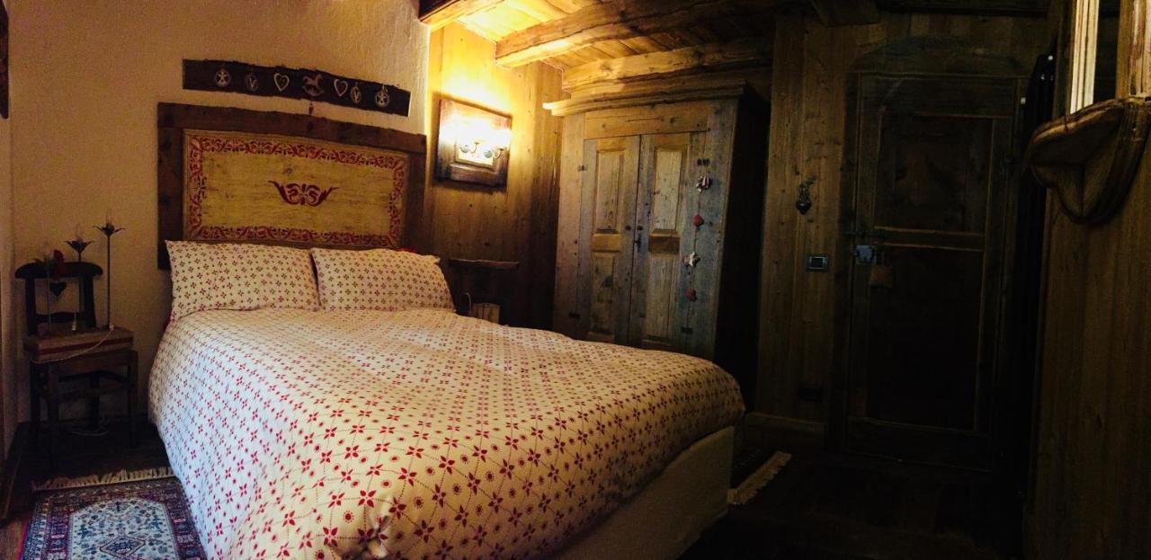 B&B Lo Djoua De Toueno Arvier Bagian luar foto