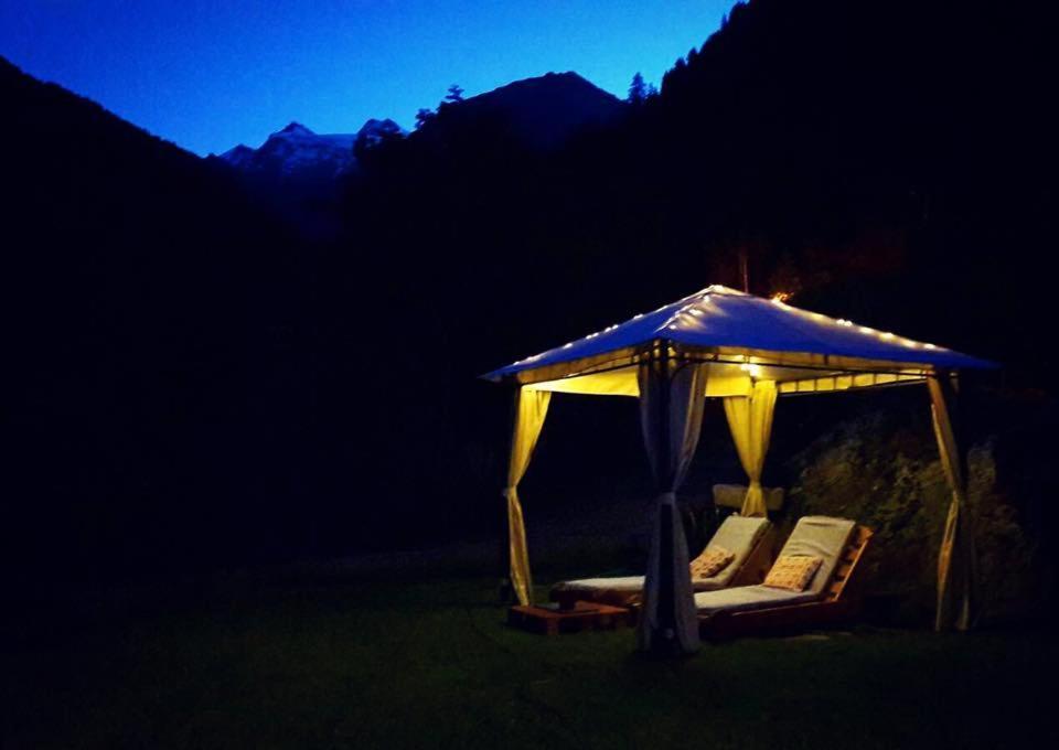 B&B Lo Djoua De Toueno Arvier Bagian luar foto